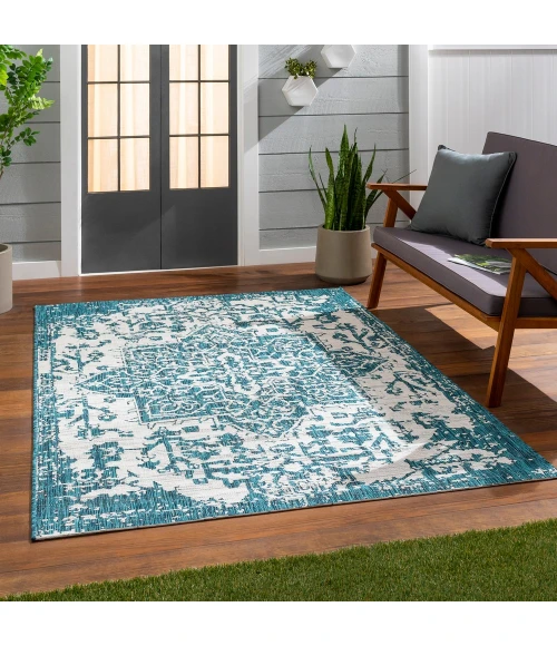 Surya Eagean EAG-2378 2' x 2'11" Rug