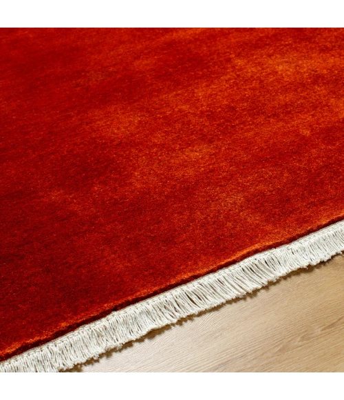 Surya Evergreen Red EVG-2306 2 ft. 6 in. X 8 ft. Rect. Rug