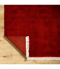 Surya Evergreen Burgandy EVG-2307 9 ft. X 12 ft. Rect. Rug