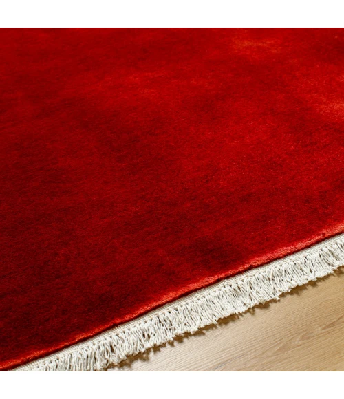 Surya Evergreen Burgandy EVG-2307 9 ft. X 12 ft. Rect. Rug