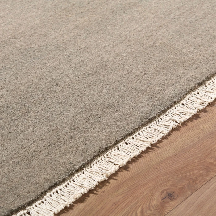 Surya Evergreen Charcoal EVG-2317 2 ft. X 3 ft. Rect. Rug
