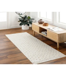 Livabliss Freud FEU-2315 2 ft. 7 in. x 7 ft. 3 in. Runner Rug