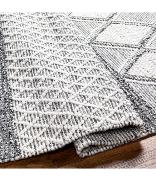 Livabliss Fleur Rug FLE2307