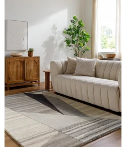 Livabliss Forum FM-7236 8 ft. x 11 ft. Rectangle Rug