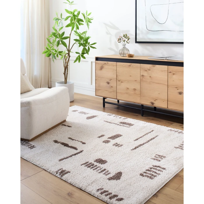Livabliss Fossay Shag Light Beige FSG-2300 2 ft. 7 in. X 7 ft. 3 in. Rect. Rug