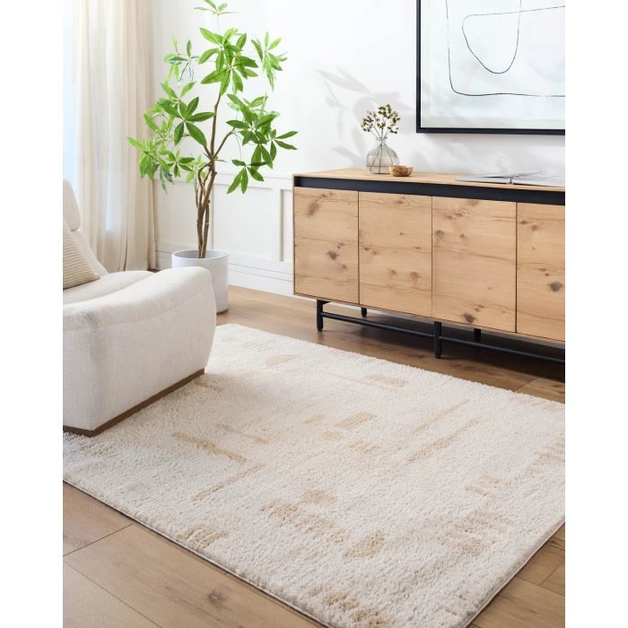 Livabliss Fossay Shag Light Beige FSG-2301 2 ft. 7 in. X 7 ft. 3 in. Rect. Rug