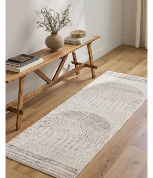 Livabliss Fossay Shag Light Beige FSG-2309 5 ft. 3 in. X 7 ft. Rect. Rug