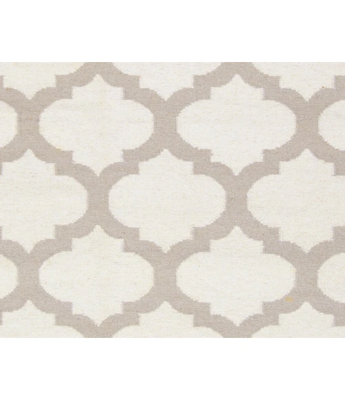 Surya Frontier FT-120-2x3 rug