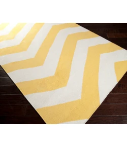 Surya Frontier FT278 Saffron White Area Rug 9 ft. X 13 ft. Rectangle