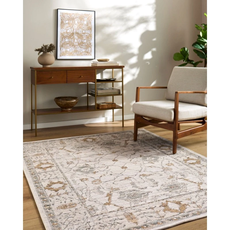 LIVABLISS Goblen 'Ivory GLN-2302 10ft. x 13ft. Rect. Rug