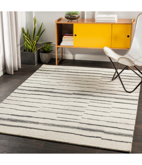 Livabliss Granada GND-2327 6 x 9 Rug
