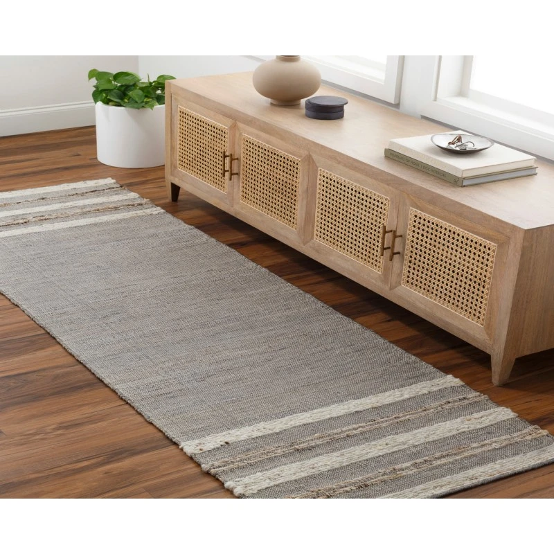 Geneva GNV-2301 2'6" x 8' Handmade Rug
