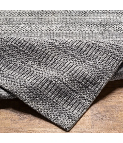 Surya Hickory HCK-2303 6' x 9' Rug