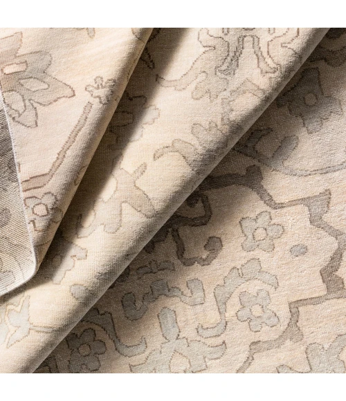 Surya Hillcrest HIL-9040 Area Rug