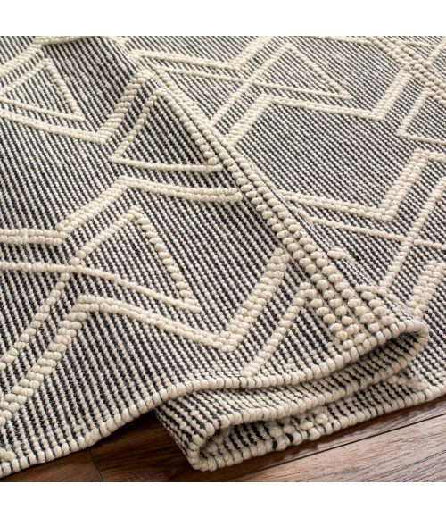 Livabliss Hemingway Rug HMG2307