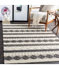 Surya Hygge Black HYG-2301 2 ft. X 3 ft. Rect. Rug