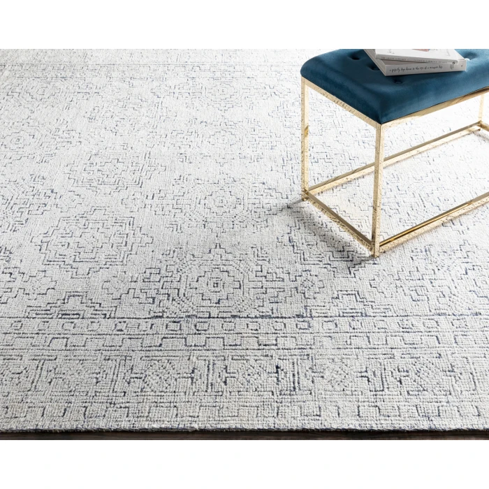 Surya Bella LLB-2300 Area Rug
