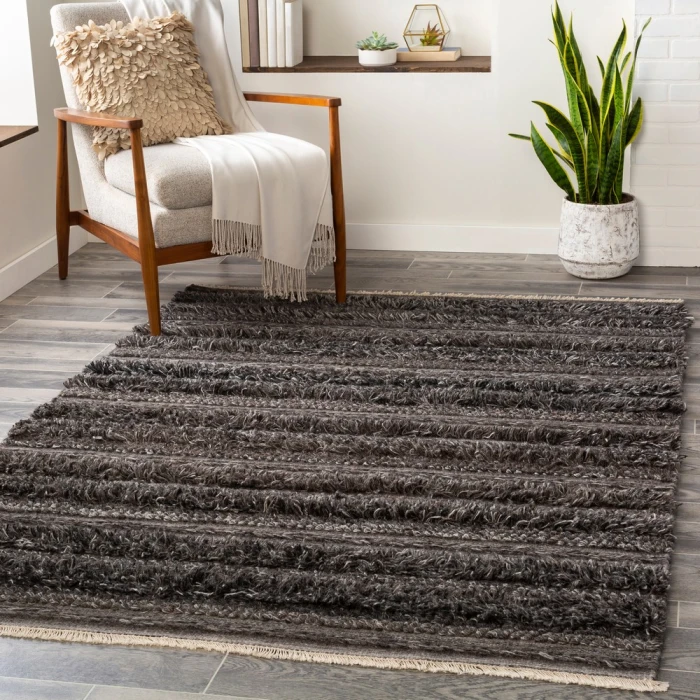 Surya Lugano LUG-2301 Area Rug