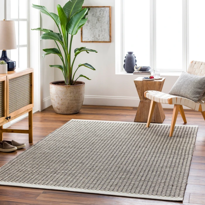 Surya Lumi Rug LUM2302