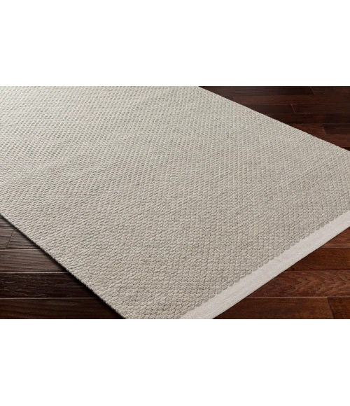 Surya Lumi Rug LUM2304