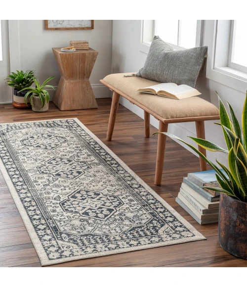 Livabliss Lavadora LVR-2324 2 ft.7 in. x 7 ft.3 in. Rug