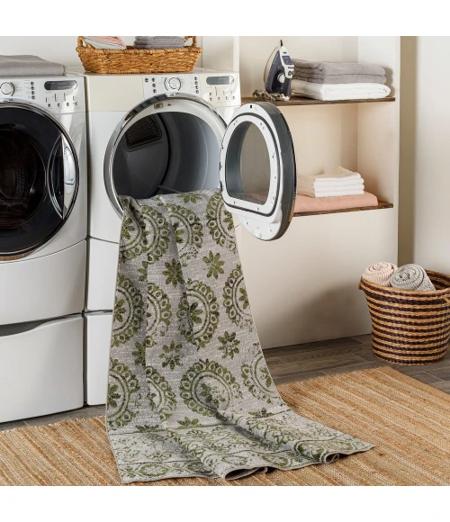 Livabliss Lavadora LVR-2326 6 ft.7 in. Round Rug