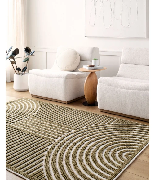 Livabliss Lyna Beige LYA-2328 5 ft. X 7 ft. 2 in. Rect. Rug
