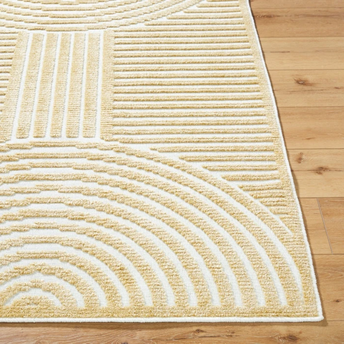Livabliss Lyna White LYA-2330 5 ft. X 7 ft. 2 in. Rect. Rug