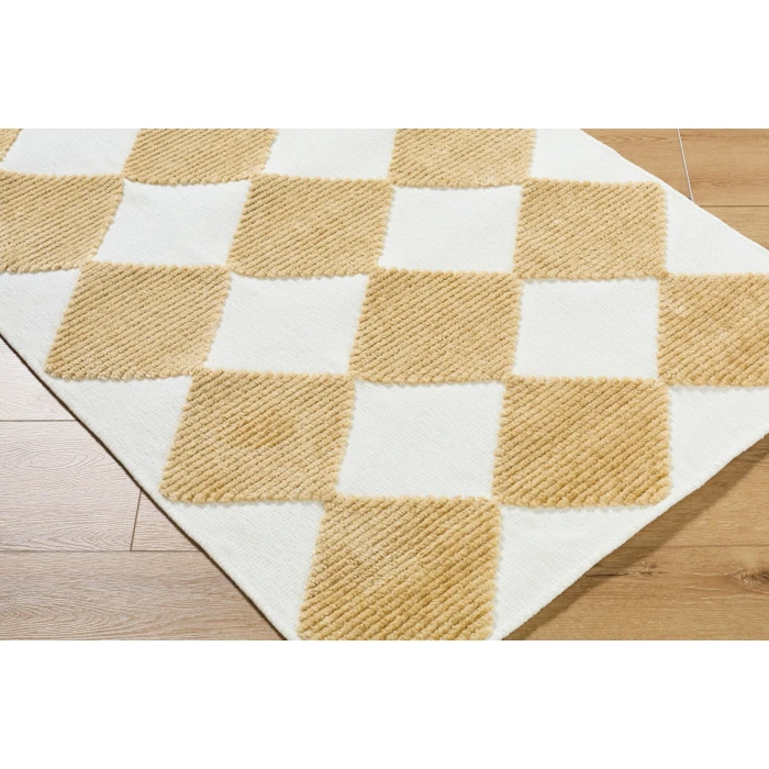 Livabliss Lyna White LYA-2351 3 ft. 3 in. X 5 ft. Rect. Rug