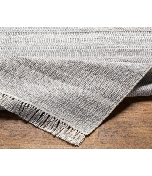 Surya Lily LYI-2300 2'6" x 8' Rug