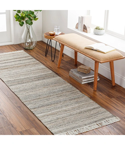 Surya Lily LYI-2302 2'6" x 8' Rug