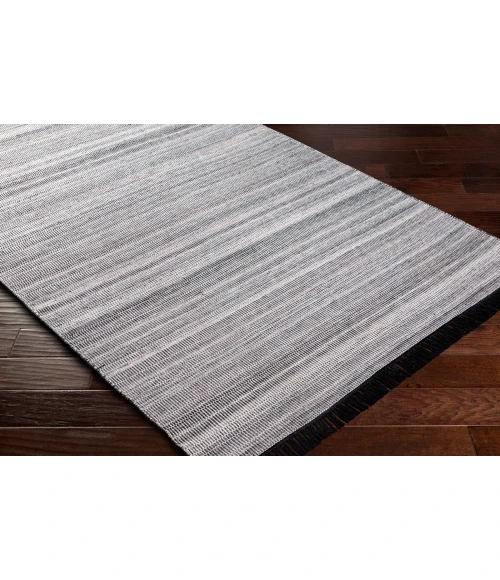 Surya Lily LYI-2303 2'6" x 8' Rug