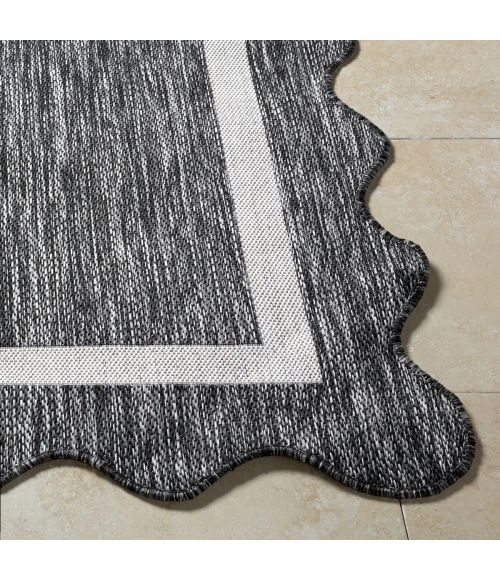 Livabliss Miami Beach Black MBH-2319 5 ft. 3 in. X 7 ft. Rect. Rug