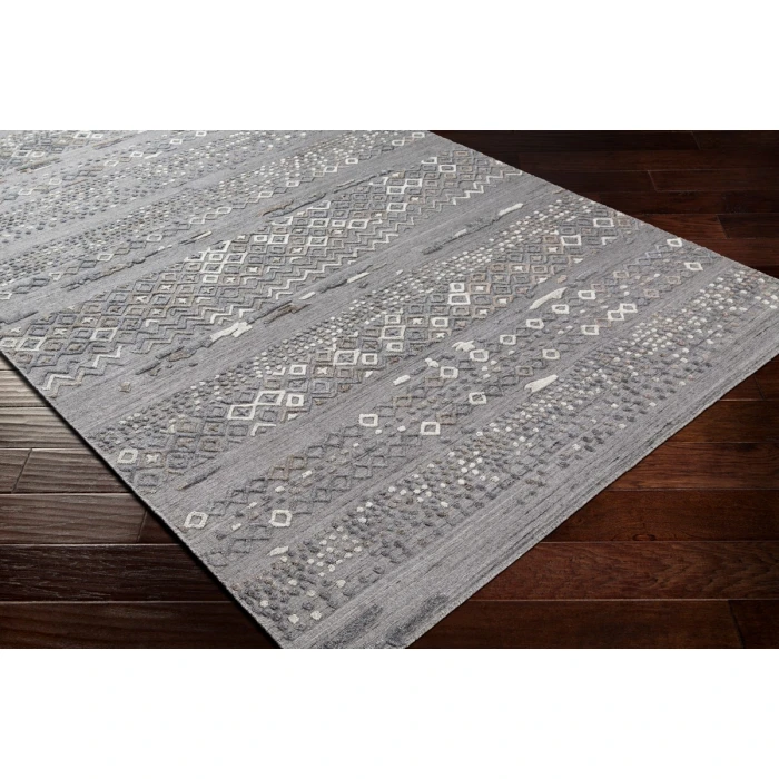 Surya Makalu MKL-2302 Area Rug