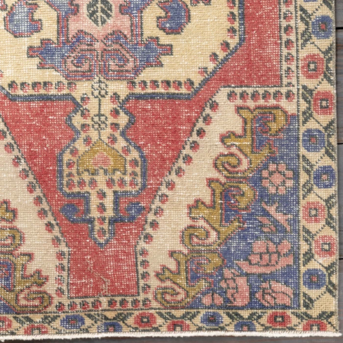 Surya One of a Kind OOAK-1038 4  x 6 9 Rug