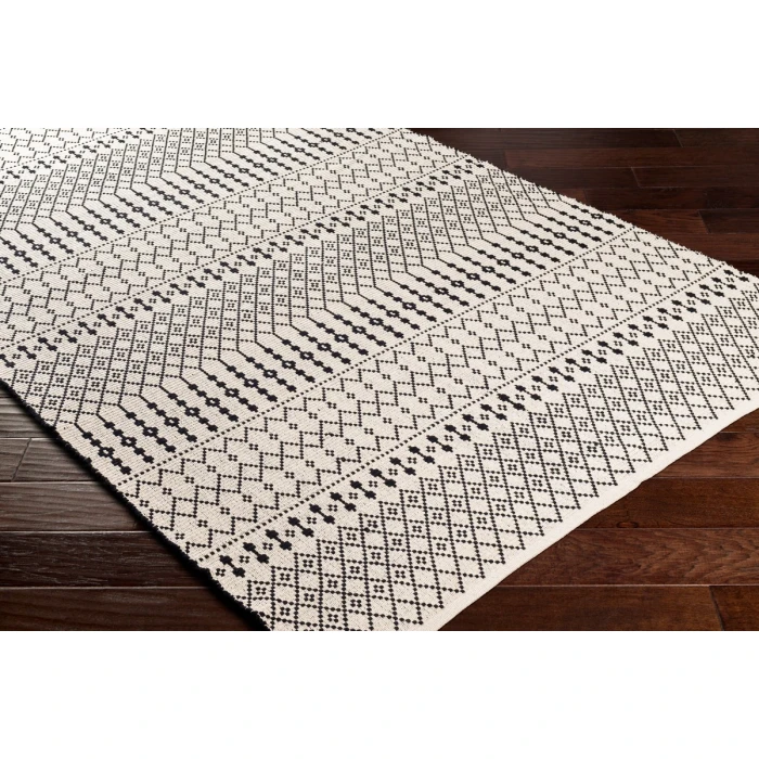 Surya Osasuna OSA-2300 6' x 9' Rug