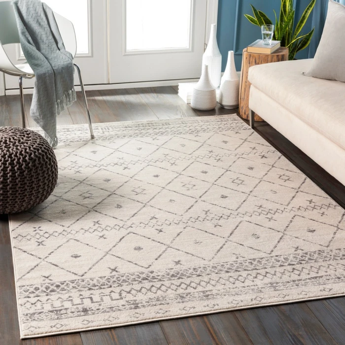Livabliss Roma ROM-2338 67" Round Rug