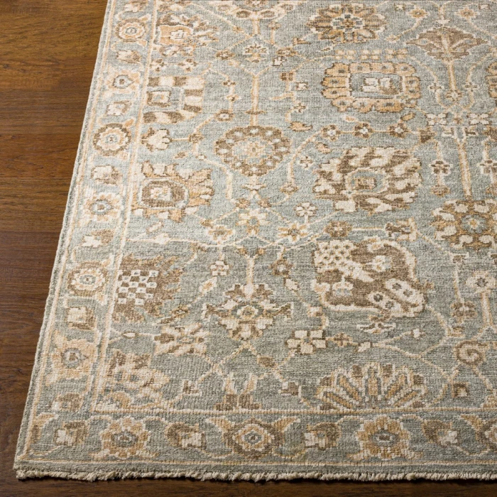 Surya Royal RYL-2304 2  x 3  Rug