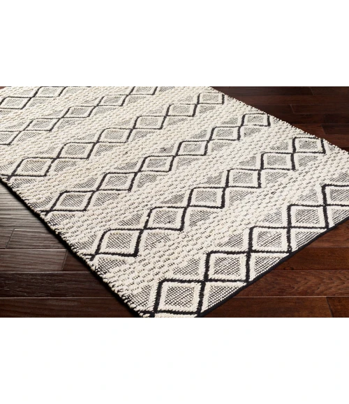 Surya Santa Barbara SBB-2301 3' x 5' Rug