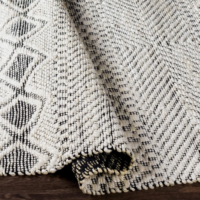 Surya Santa Barbara SBB-2303 5' x 7'6" Rug