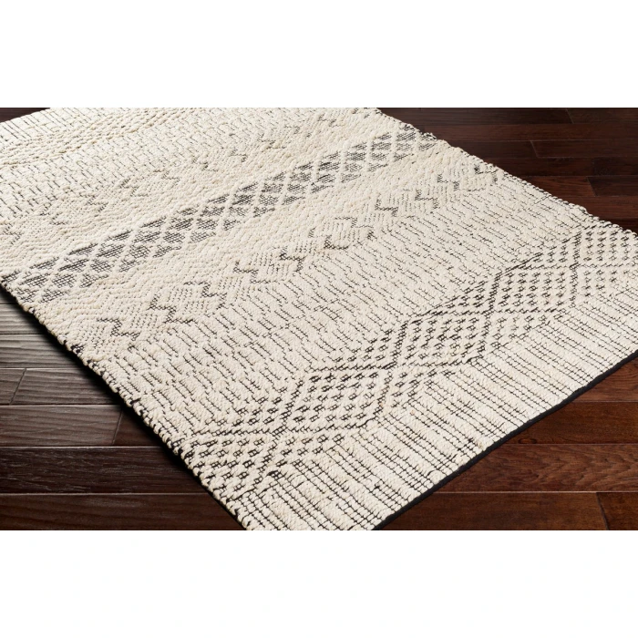 Surya Santa Barbara SBB-2304 2'6" x 8' Rug