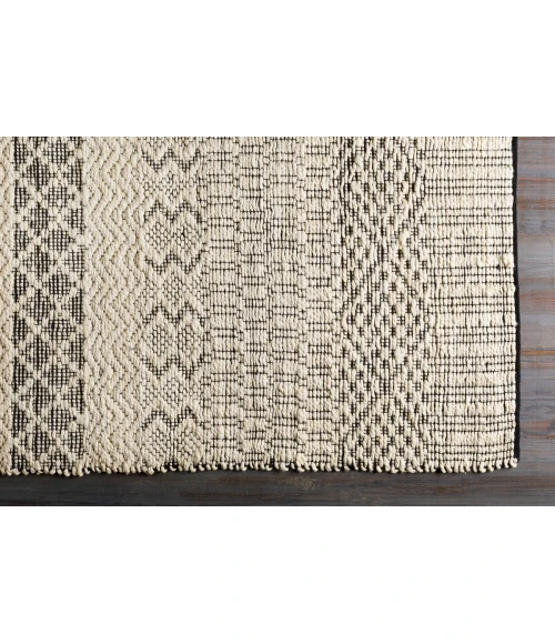 Surya Santa Barbara SBB-2304 2'6" x 8' Rug