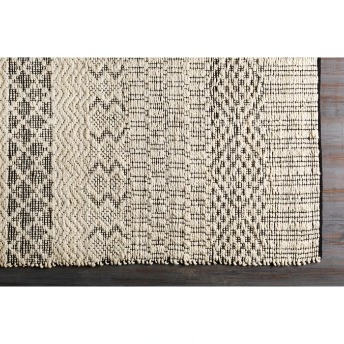 Surya Santa Barbara SBB-2304 2'6" x 8' Rug