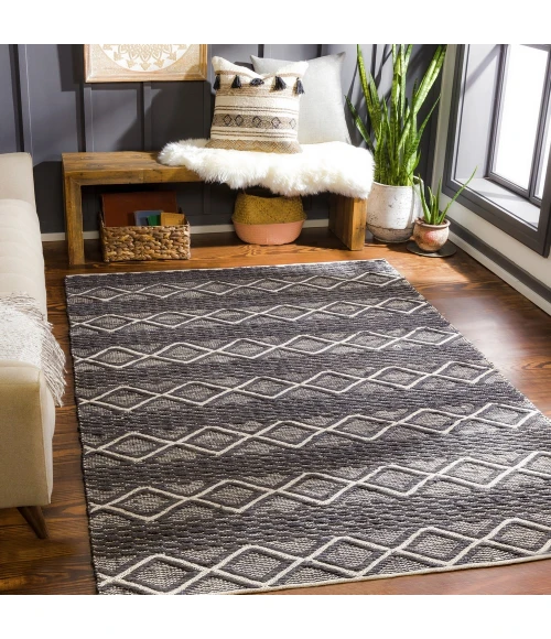 Surya Santa Barbara SBB-2308 2'6" x 8' Rug