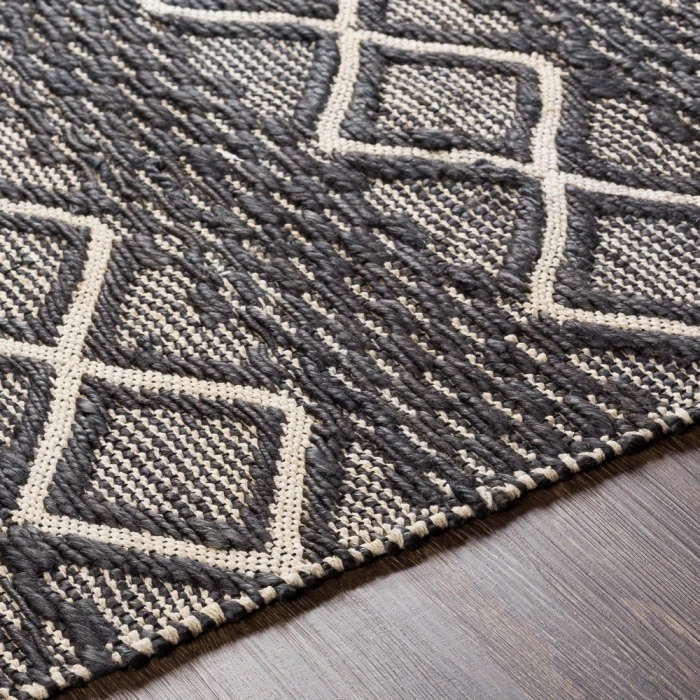 Surya Santa Barbara SBB-2308 3' x 5' Rug