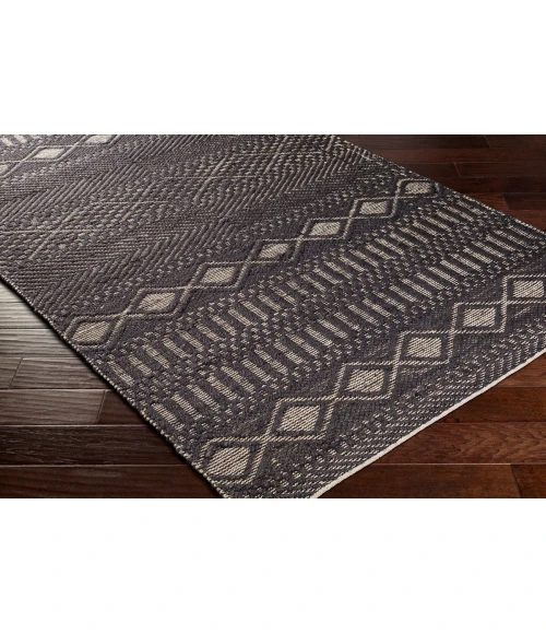 Surya Santa Barbara SBB-2309 8' x 10' Rug