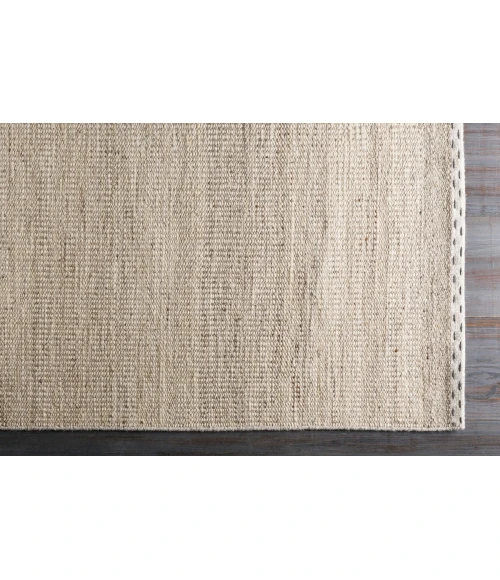 Livabliss Sadie SID-2300 2'6" x 8' Rug