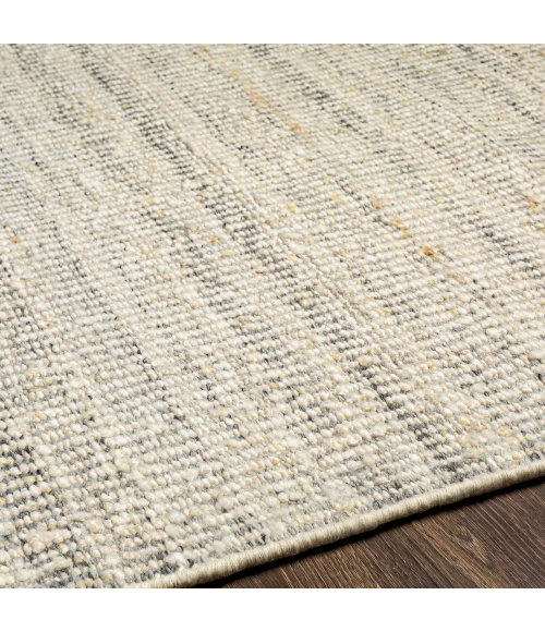 Livabliss Sadie SID-2303 2'6" x 8' Rug