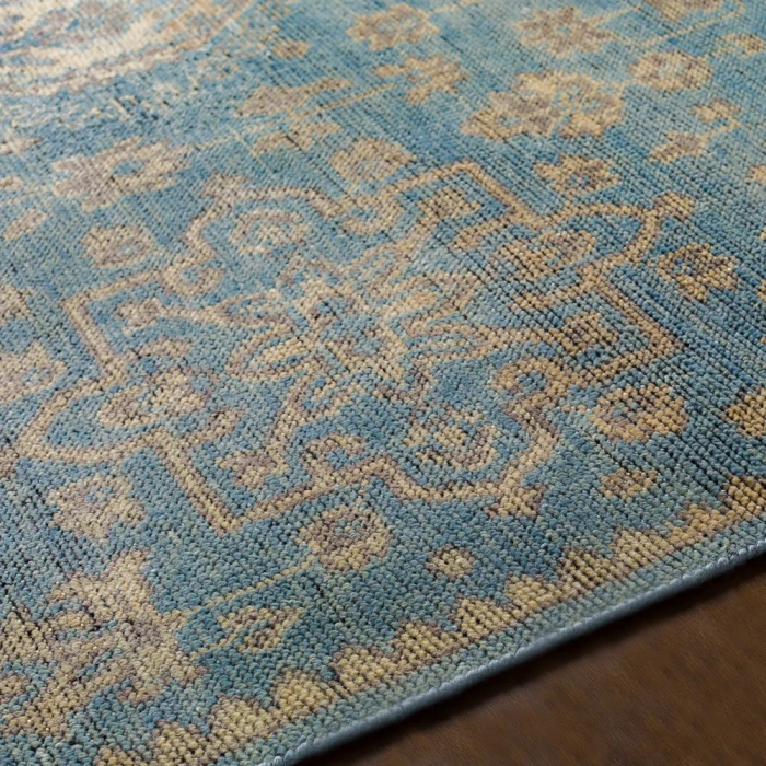 Surya Smyrna SMY-2303 2  x 3  Rug
