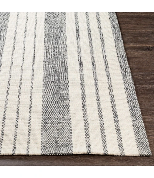 Livabliss Tartan TAR-2303 8  x 10  Rug